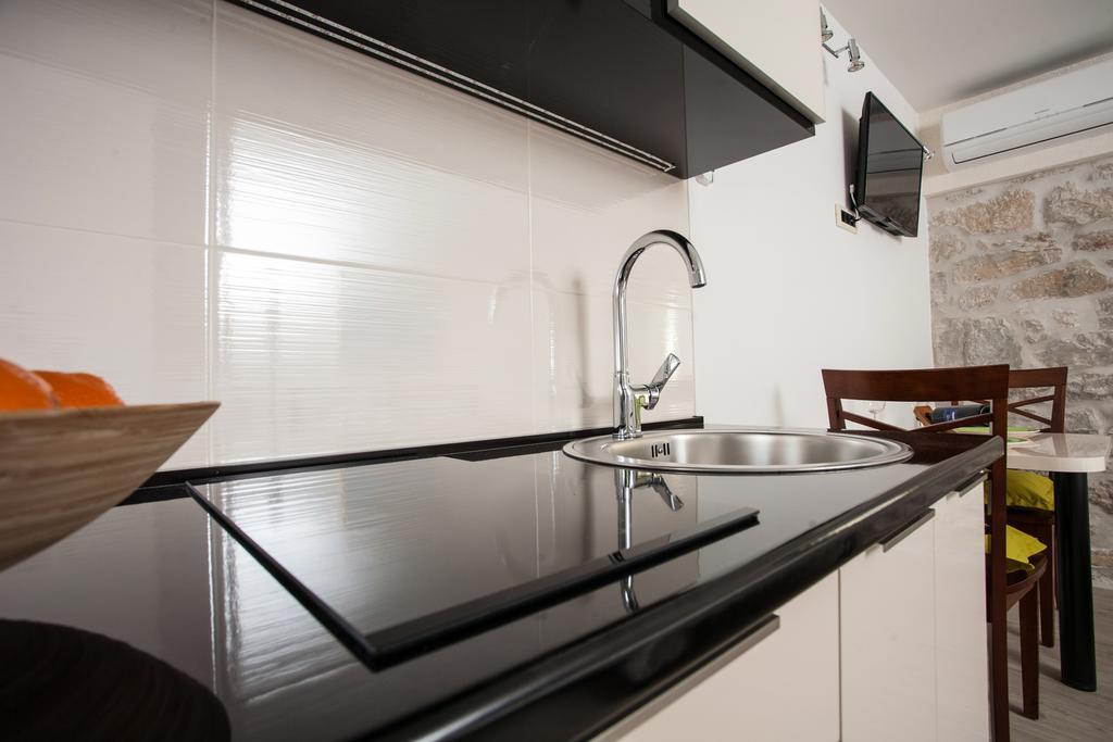 Apartments & Room Kartolina Split Exterior photo